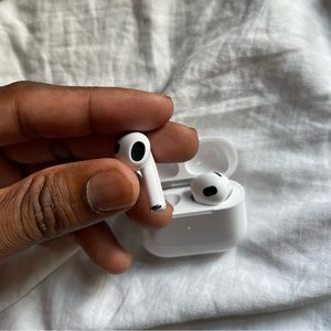 AirPods Pro 3